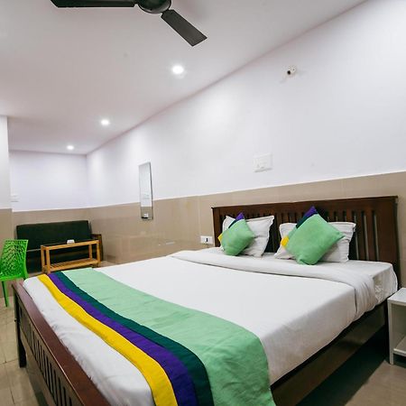 Hotel Treebo Empire Executive Premium, Hinjewadi Hinjawadi Esterno foto