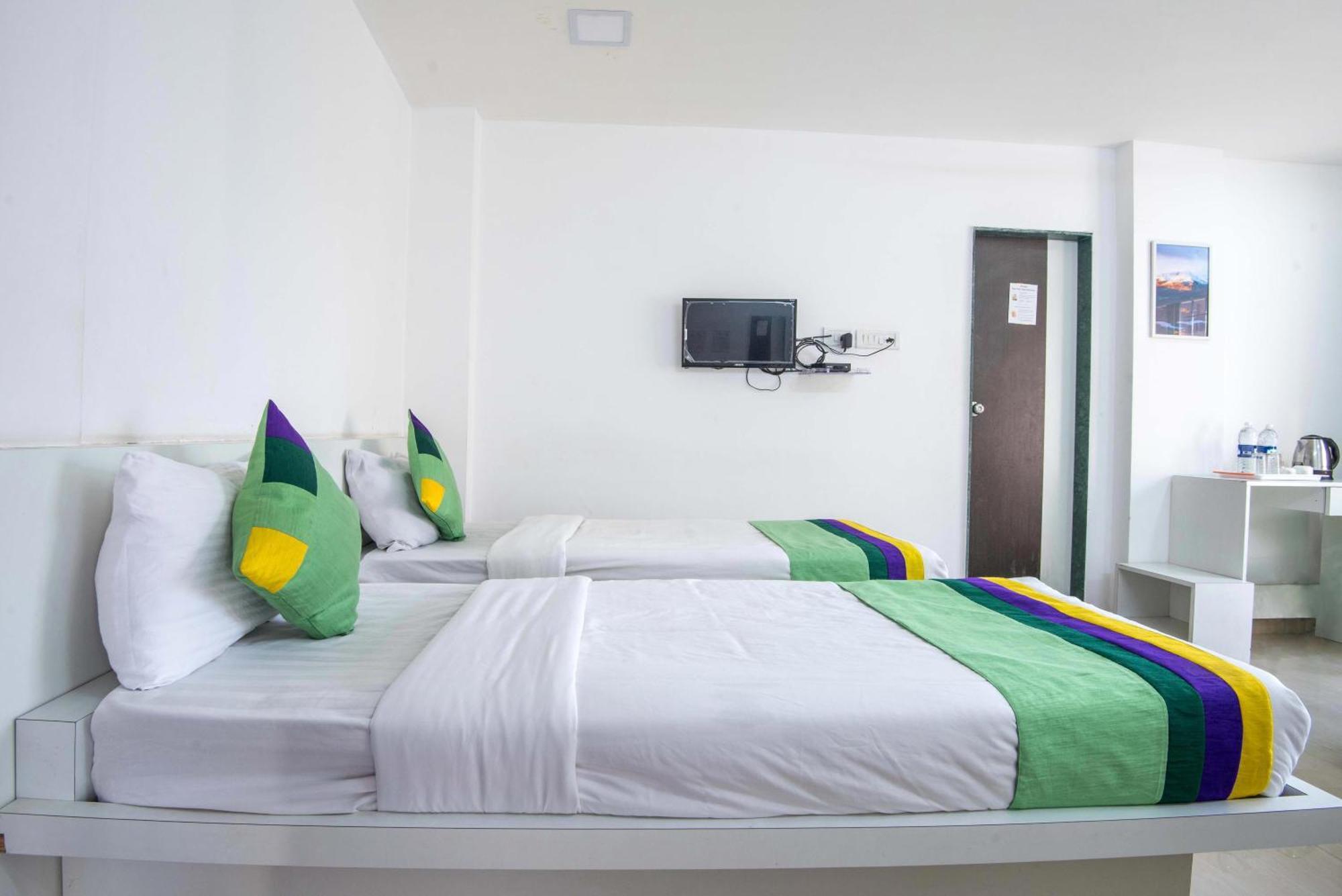 Hotel Treebo Empire Executive Premium, Hinjewadi Hinjawadi Esterno foto