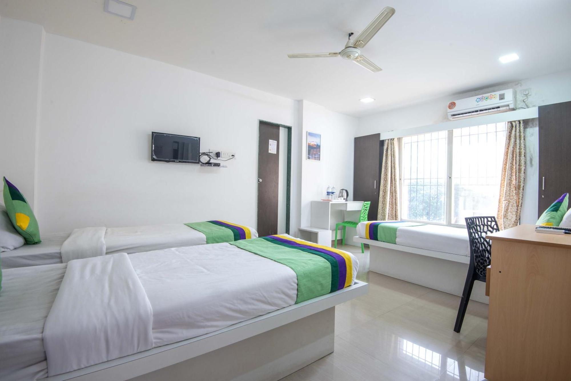 Hotel Treebo Empire Executive Premium, Hinjewadi Hinjawadi Esterno foto