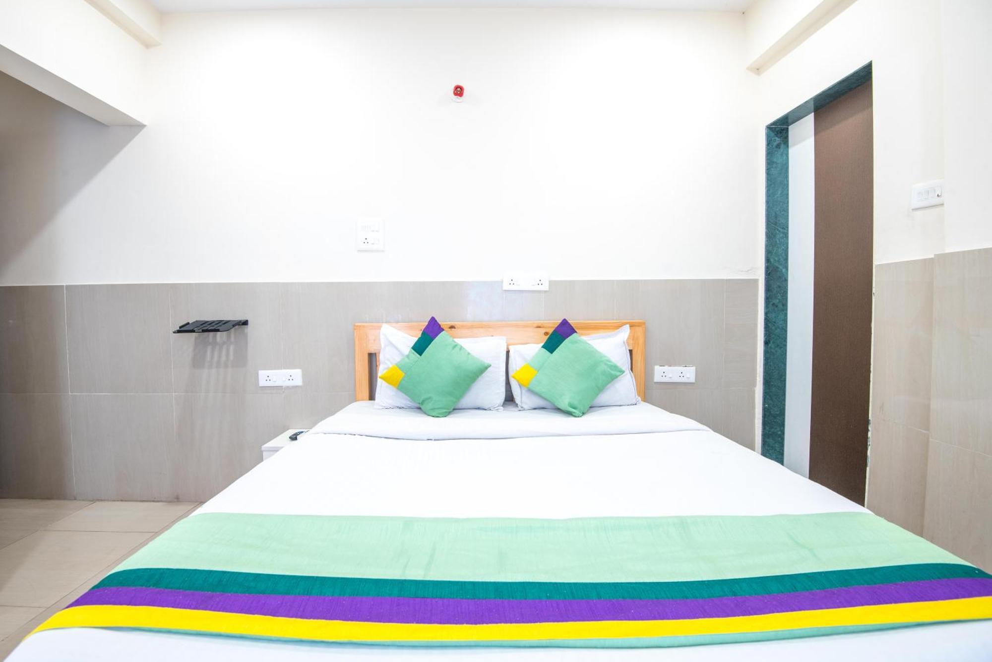 Hotel Treebo Empire Executive Premium, Hinjewadi Hinjawadi Esterno foto